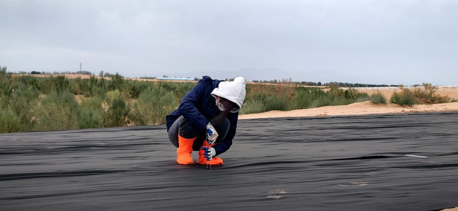 PLA Weed Mat and Sand Barrier Bags– Working Together to Combat Desertification